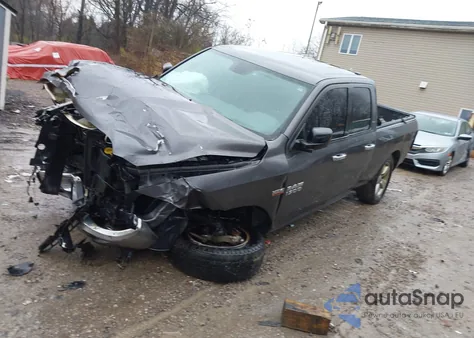 2016 Ram 1500 Big Horn z USA, uszkodzony, nr VIN 1C6RR7GT1GS396516